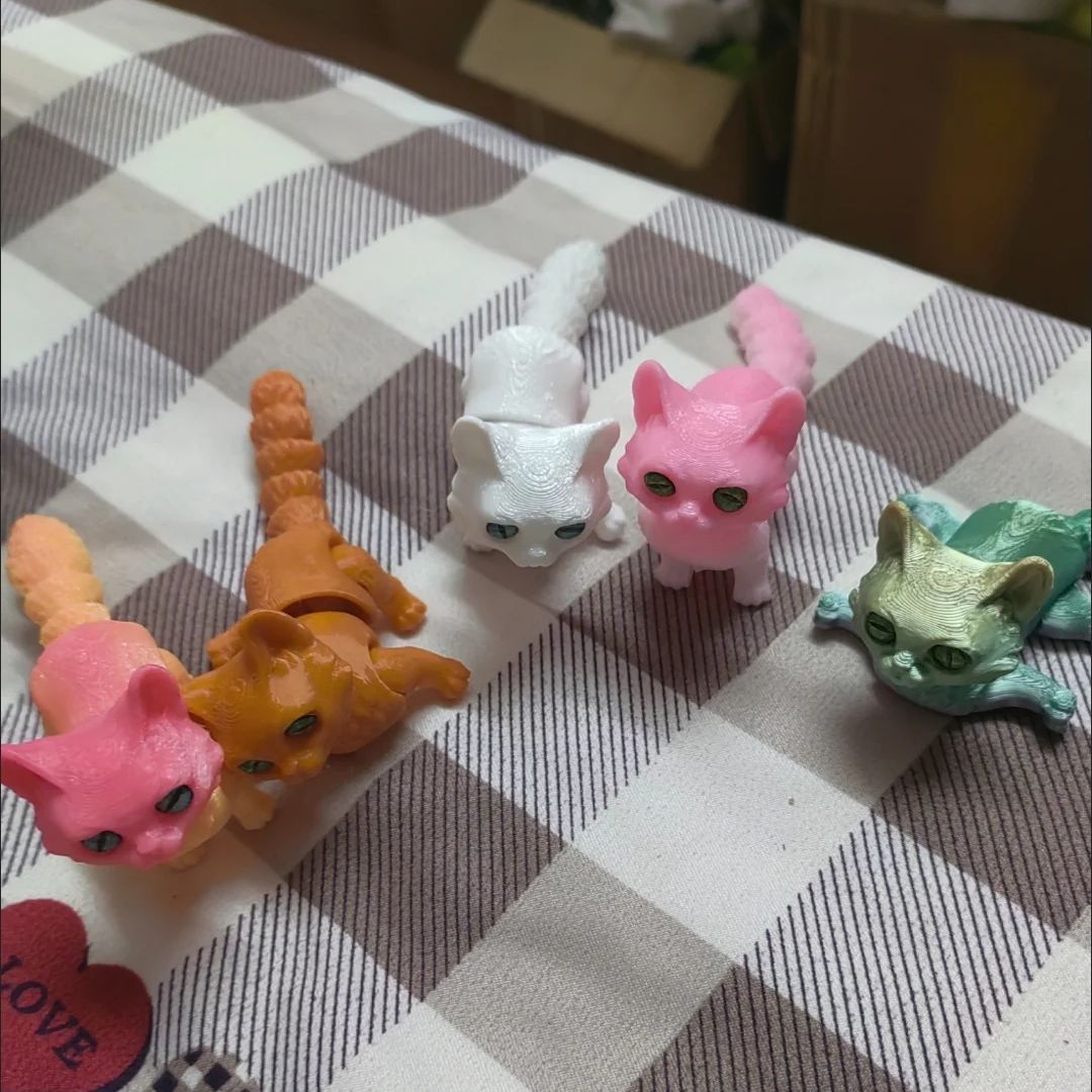 Home Improvement News - NEUE 3D-gedruckte Katze mit mehreren beweglichen